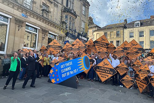 Lib Dem leader Ed Davey and newly elected MP Sarah Dyke celebrate victory in the Somerton and Frome by-election